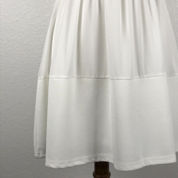 Zara Cold Shoulder Tiered Pleated Fit Flare Dress - Picture 6 of 12